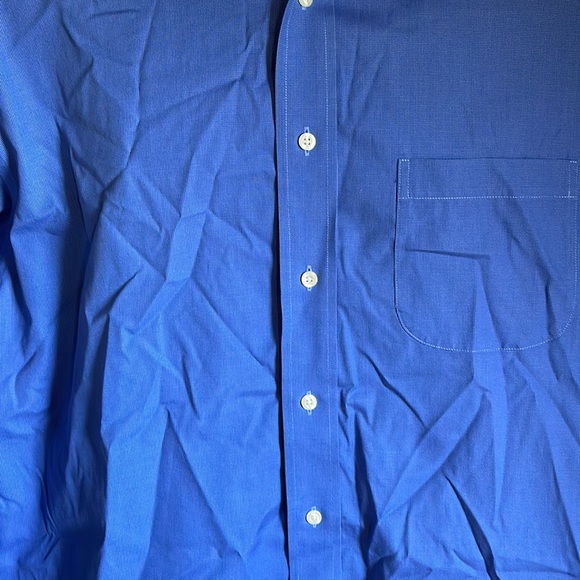 Jos. A. Bank Mens Blue Button Down Shirt Size 16.5" - 34" - Picture 2 of 4